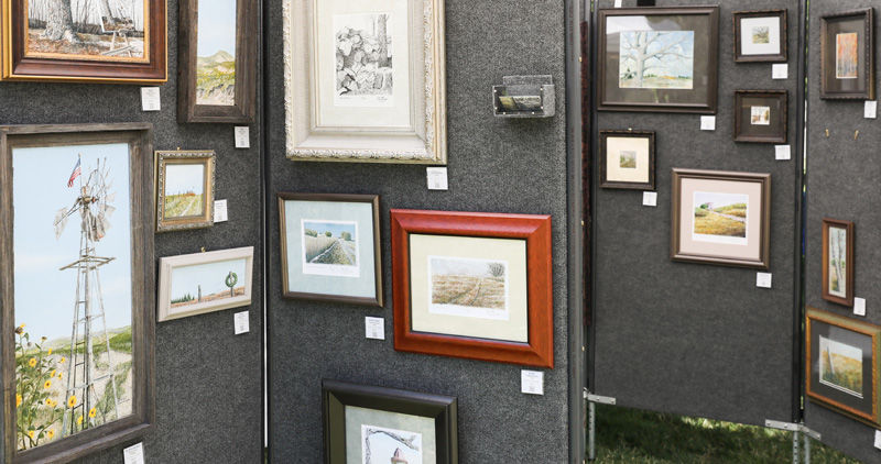 7-11 Art in the Park